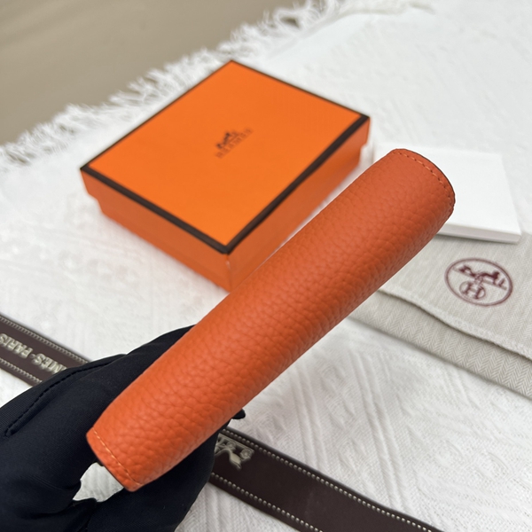 エルメス財布コピー背面デザイン